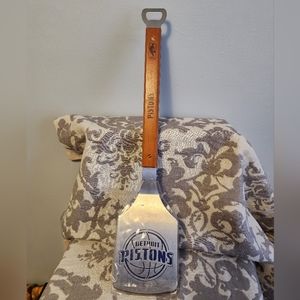 Brand New NBA Detroit Pistons Grill Specula
